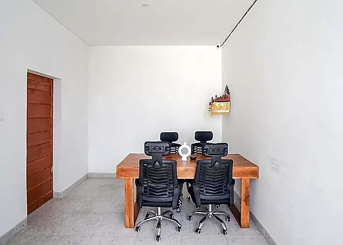 Maisaba Coliving Cempaka Hotel